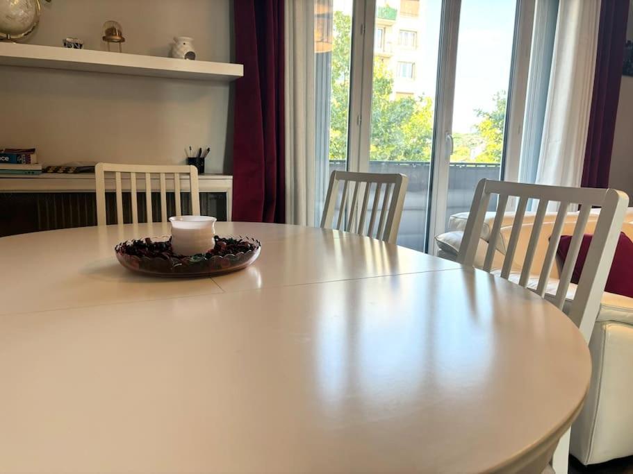 Appartement Confort Avec Balcon - Champigny Ngoại thất bức ảnh