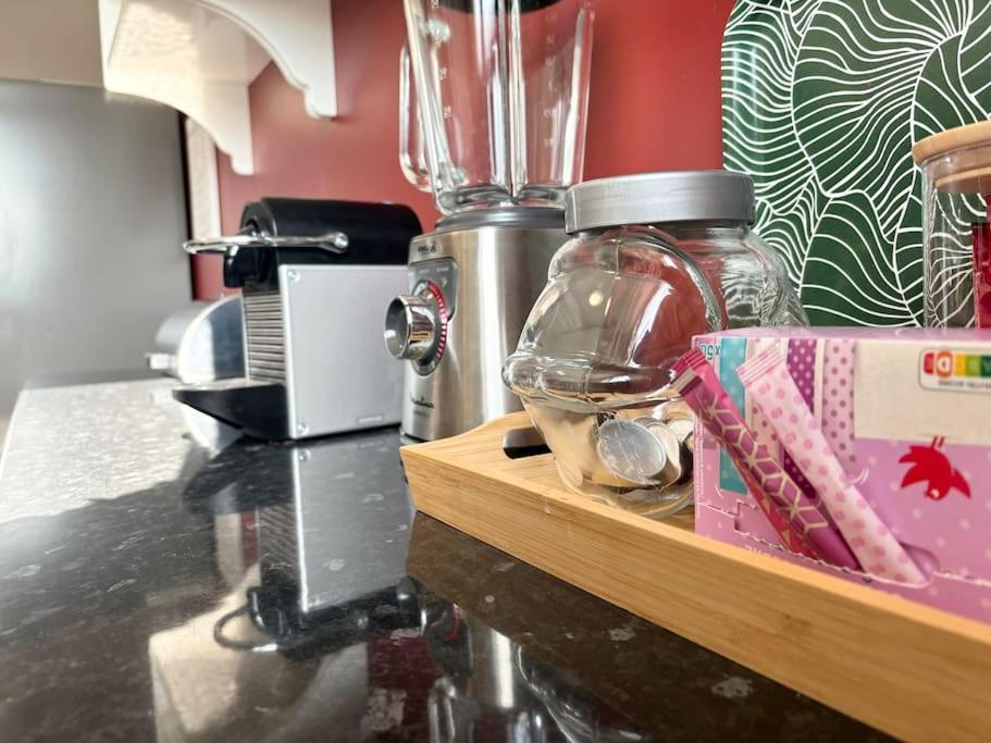 Appartement Confort Avec Balcon - Champigny Ngoại thất bức ảnh